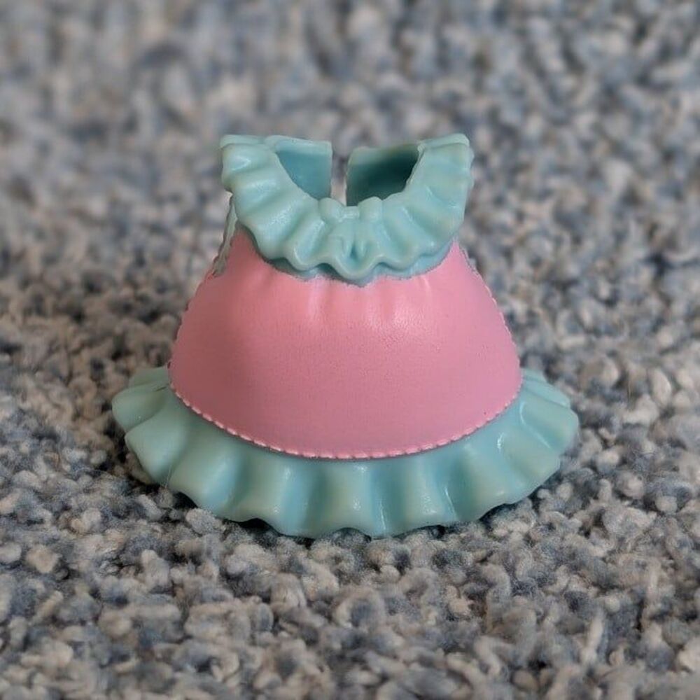 LOL Surprise MGA Entertainment Baby Doll Pink Light Blue Lola Dress Outfit